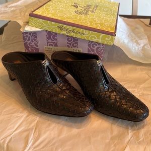 Brighton Tynan chocolate shoes mules 2.5” heel GUC 7.5M